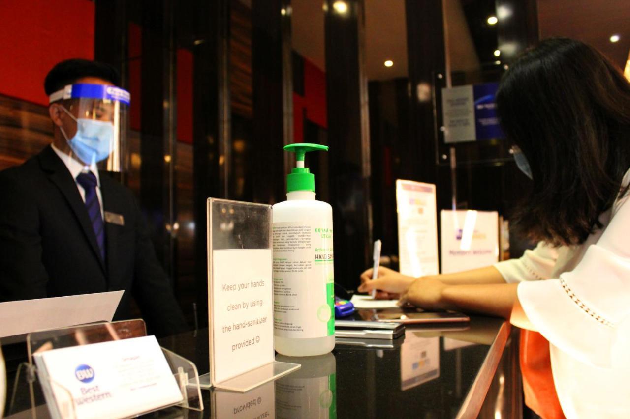 Best Western Senayan Джакарта Екстериор снимка