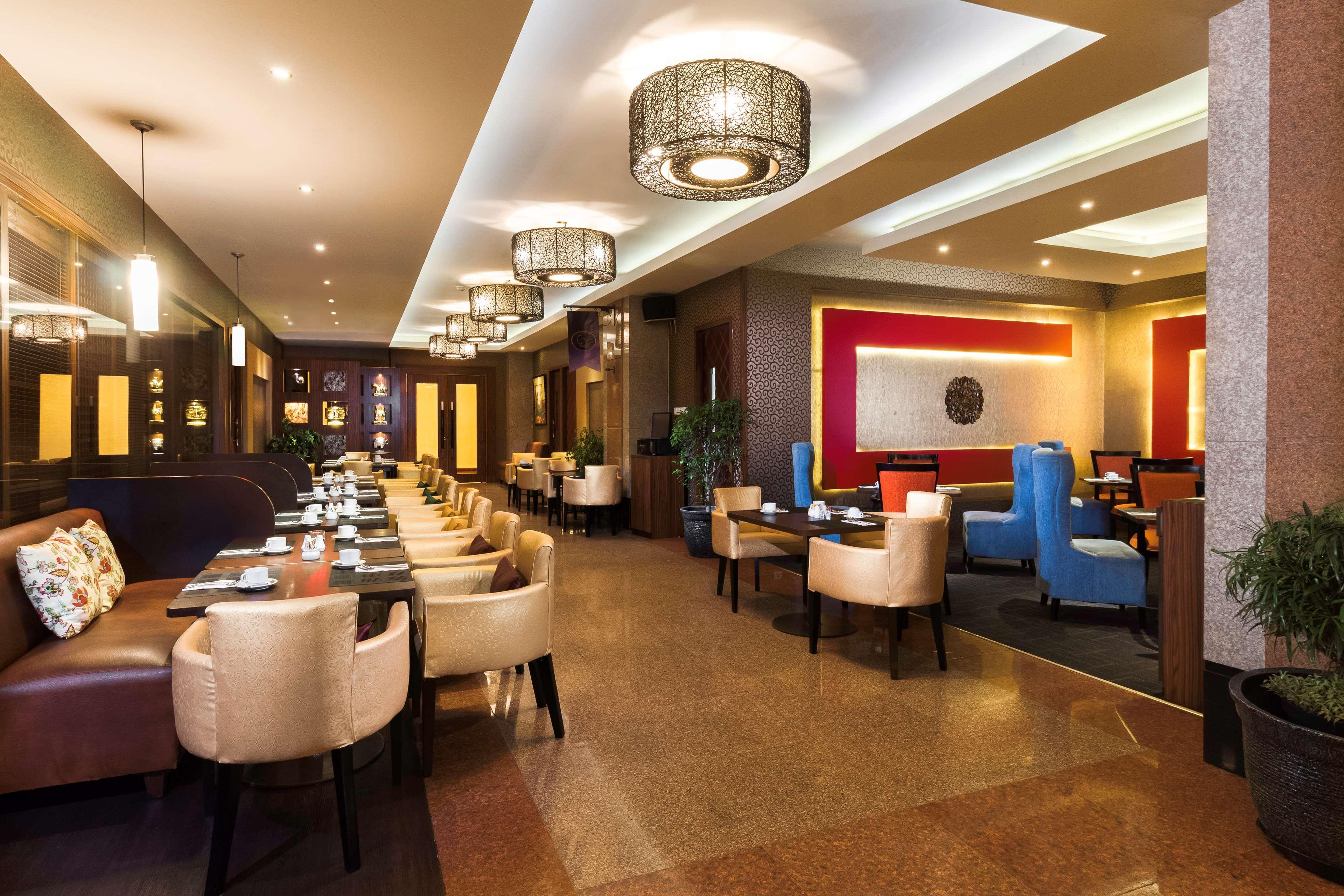 Best Western Senayan Джакарта Екстериор снимка