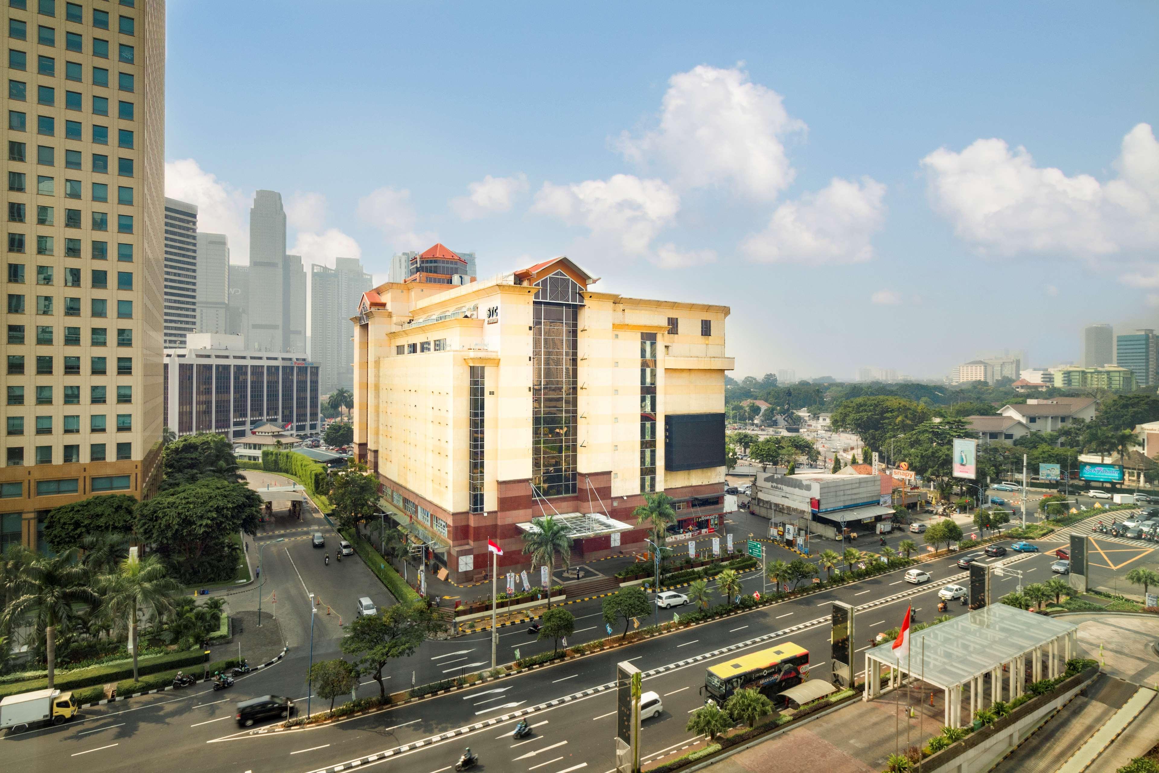 Best Western Senayan Джакарта Екстериор снимка